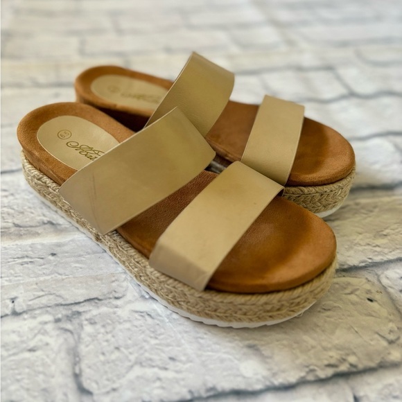 Mata Shoes Shoes - Mata Priscilla Espadrille Platform Flat Sandal Slide Size 6.5